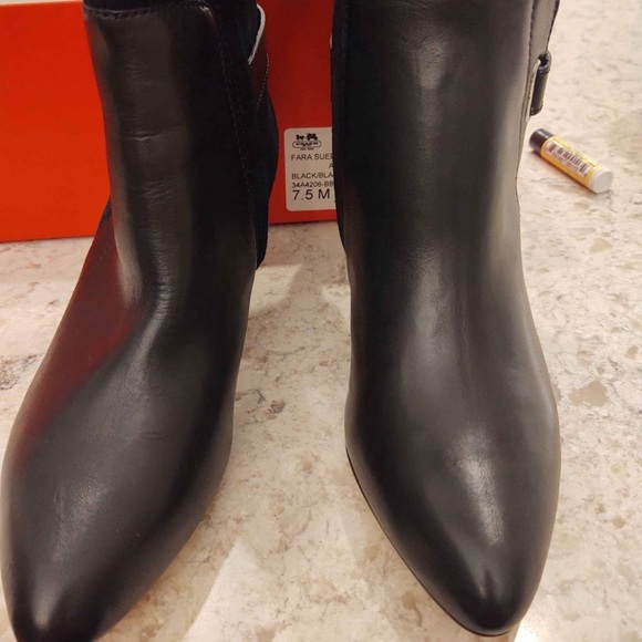New Coach Boots - Picture 4 of 8